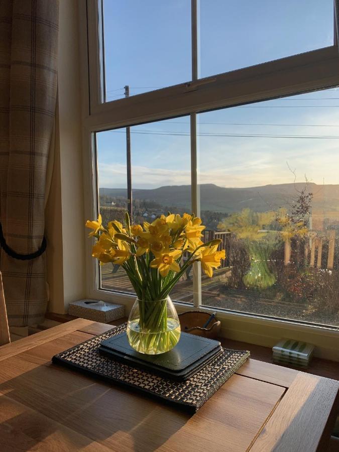 Hilltop Cottage Thropton Bagian luar foto